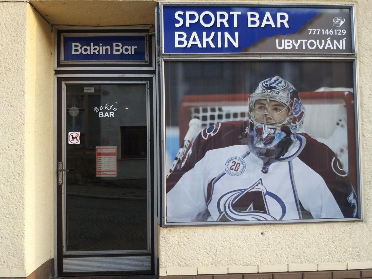 ホテル Bakin Bar Třebíč エクステリア 写真
